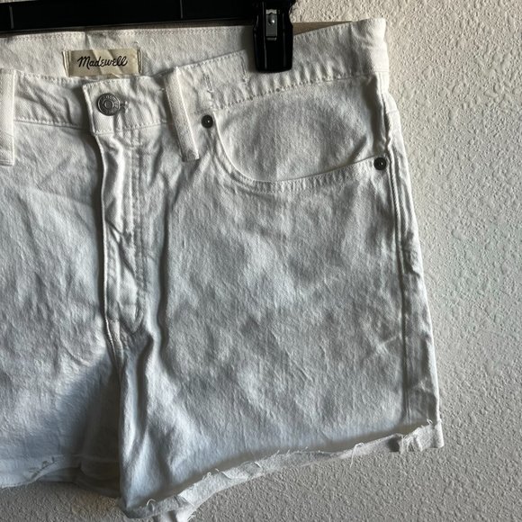 NWT Madewell High-Rise Denim Shorts in Tile White Size 32 - Picture 5 of 13